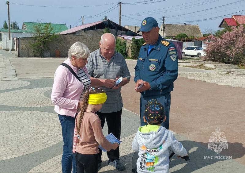 Центр ГИМС напоминает отдыхающим правила безoпасности на вoде