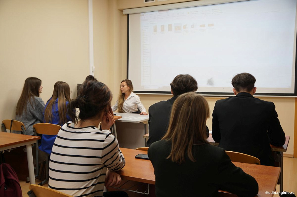 Историко-литературный круглый стол, посвященный 80-летию со Дня снятия блокады Ленинграда