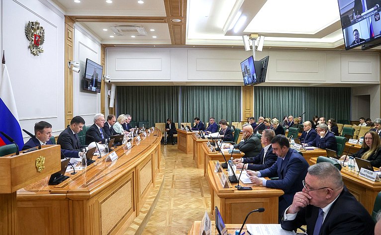 Заседание Совета по вопросам развития Сибири при Председателе Совета Федерации на тему «Сибирская экономика – от сырьевой к высокотехнологичной»