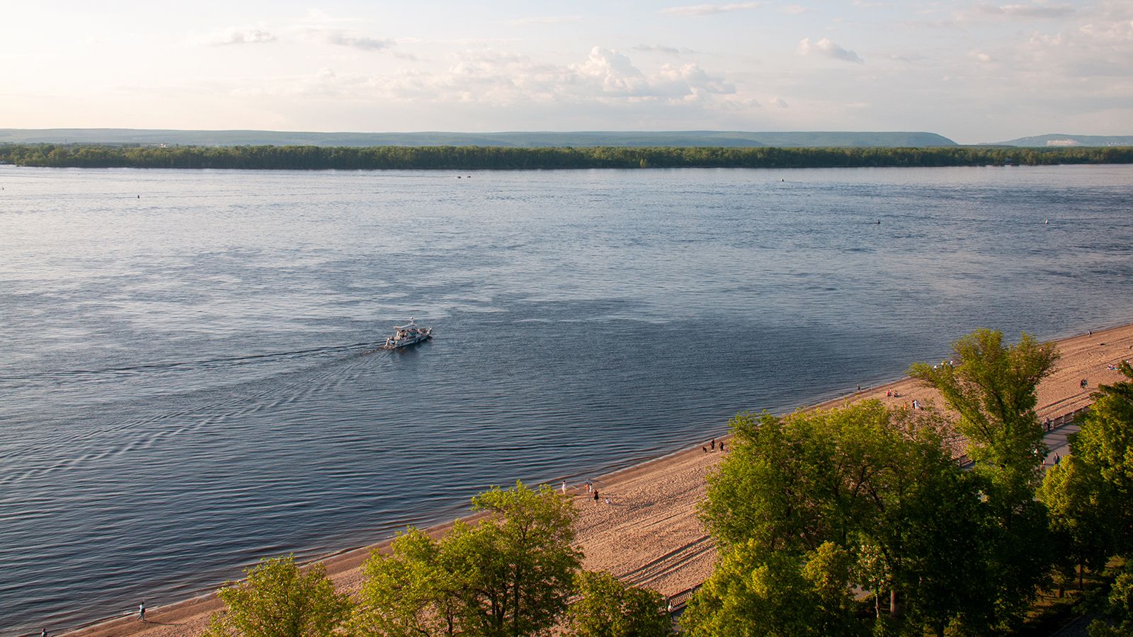 река волга под водой