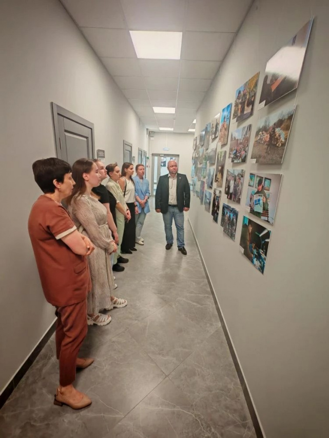 Презентация фотовыставки «Гуманитарная миссия «Всё для Победы» Народного фронта Марий Эл 2023–2025 годы»