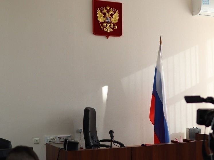 Суд назначил крупный штраф экс-замглавы Общественной палаты Новосибирской области