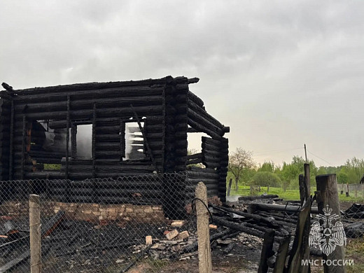 В Вичугском районе на пожаре нашли погибшего 66-летнего мужчину