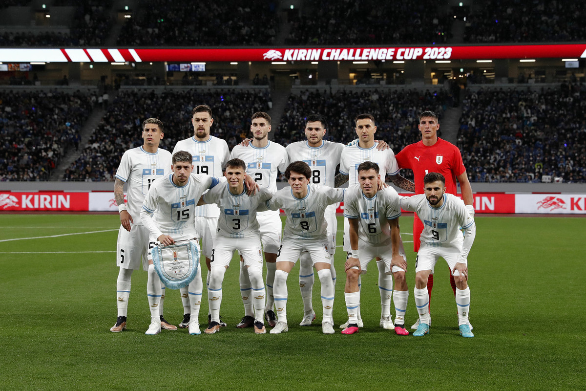 Сборная Уругвая победила команду Панамы на старте Кубка Америки