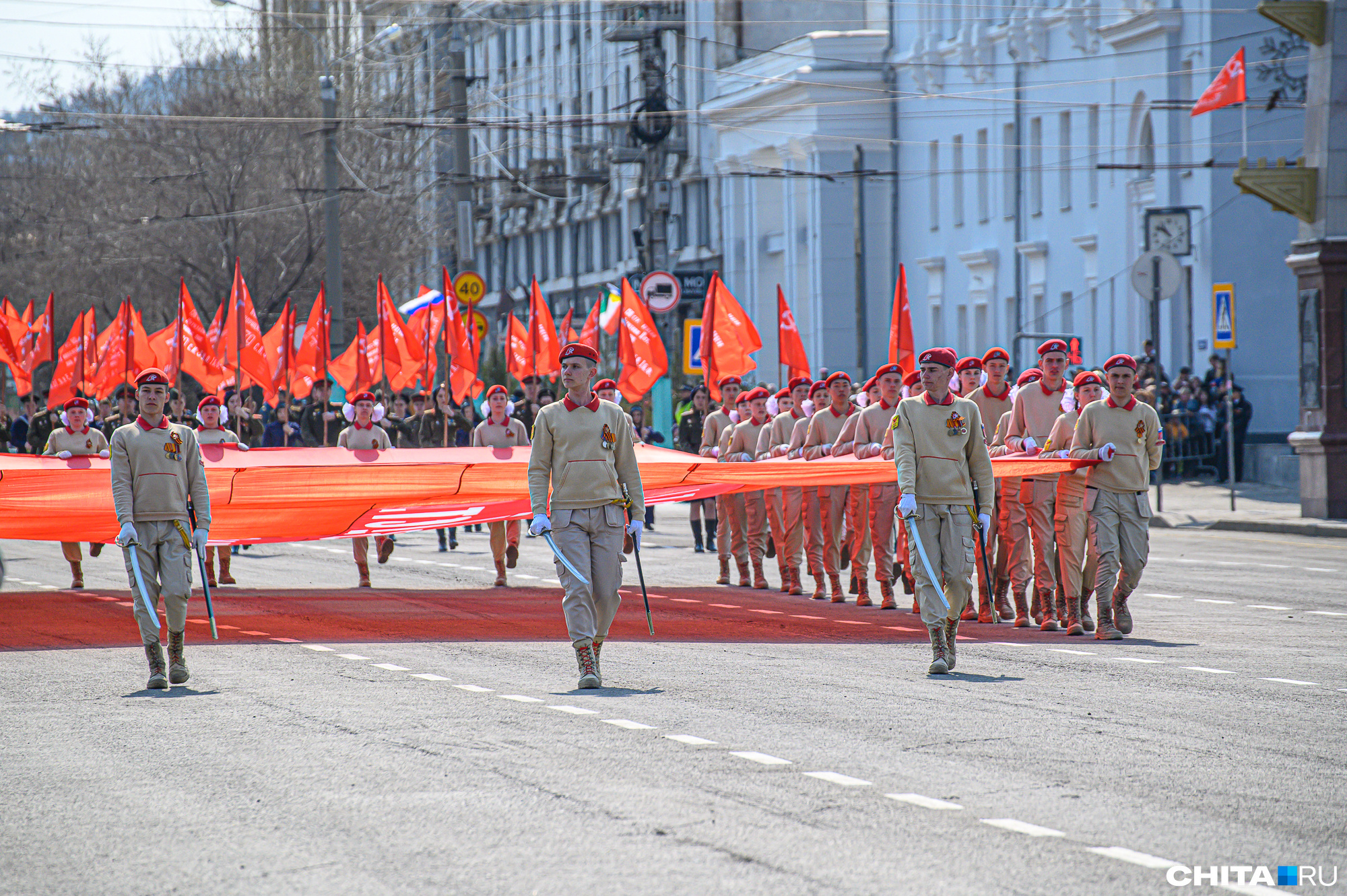 орел фото парад юнармейцев