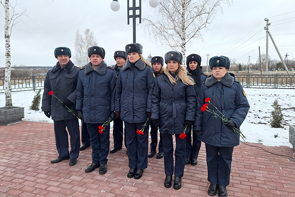 Сотрудники ИК-3 приняли участие в памятных мероприятиях, посвященных Дню освобождения Скопина от немецко-фашистских захватчиков