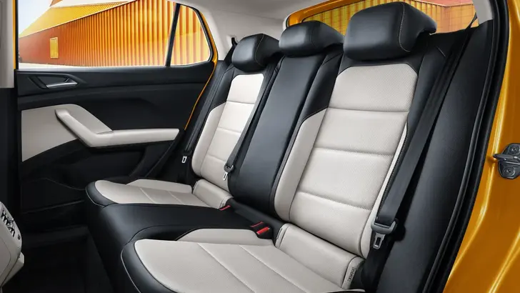 Интерьер Volkswagen T-Cross