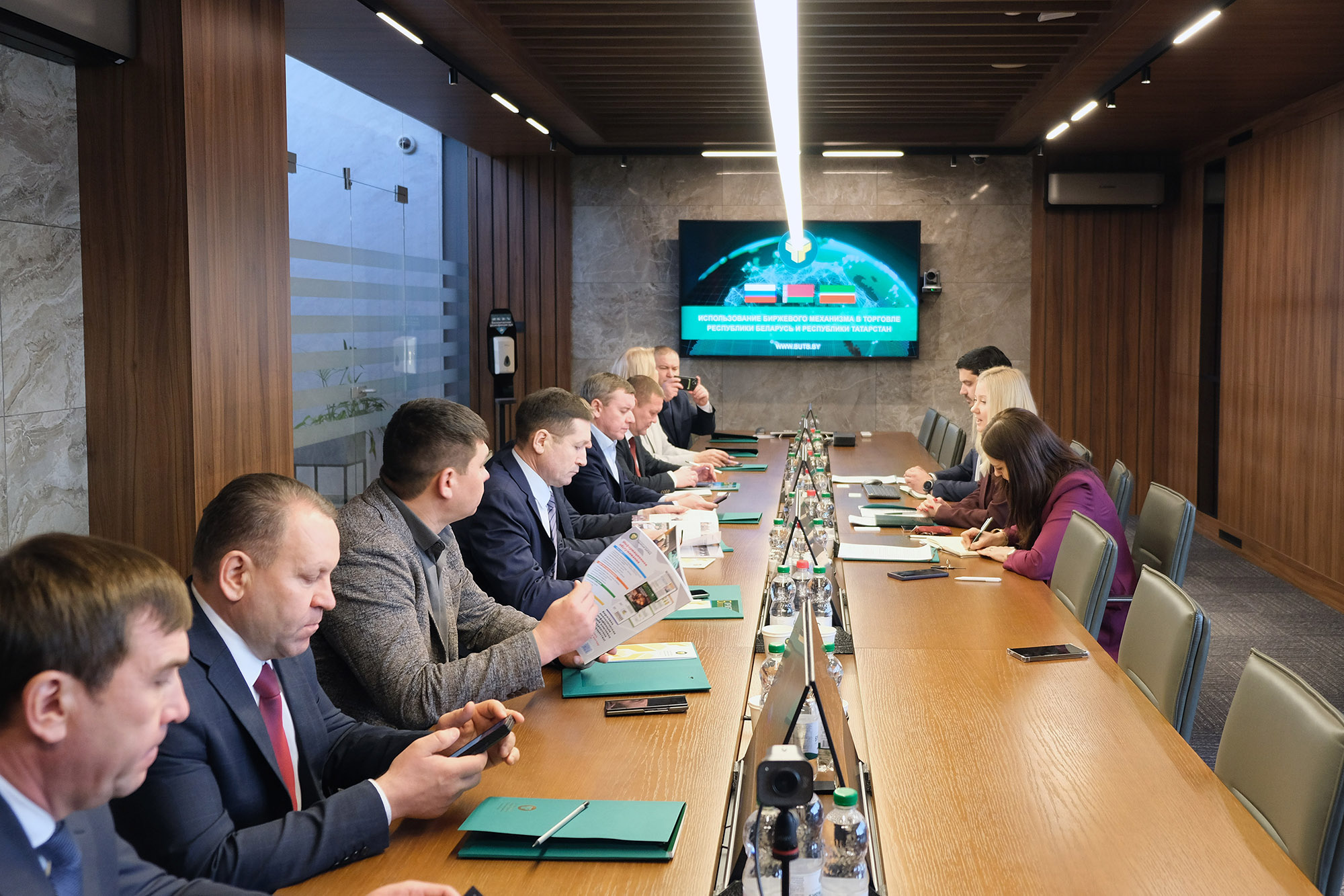 Беларусь и Татарстан договорились об увеличении взаимных поставок сельхозпродукции через БУТБ