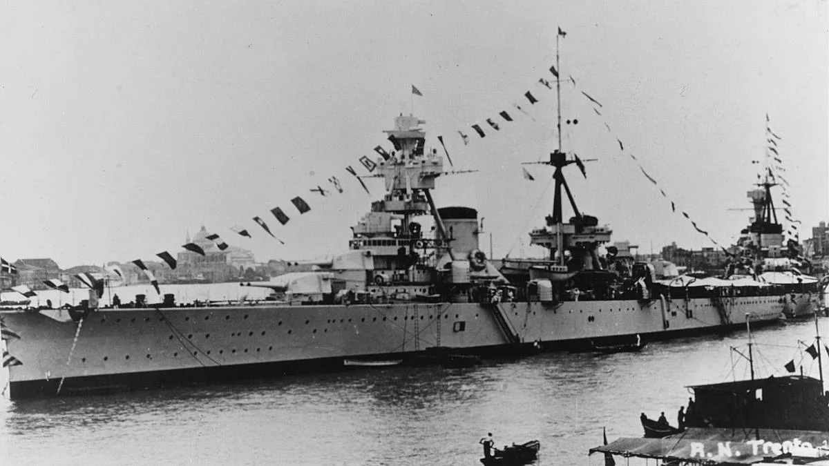 Итальянский крейсер 