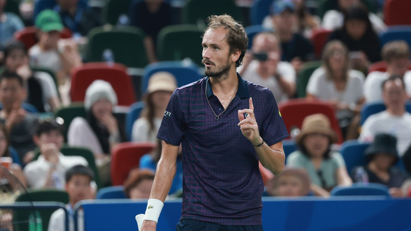 Медведев: мог бы взять частный джет из Алма-Аты, но не готов столько тратить