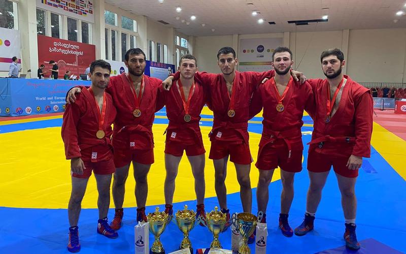 Армавирские самбисты взяли четыре золота и две бронзы на международных соревнованиях в Грузии