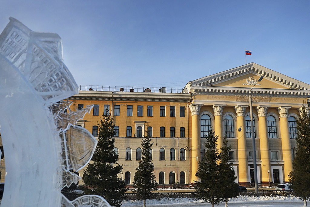 Новогоднее поздравление ректора ТУСУРа Виктора Рулевского