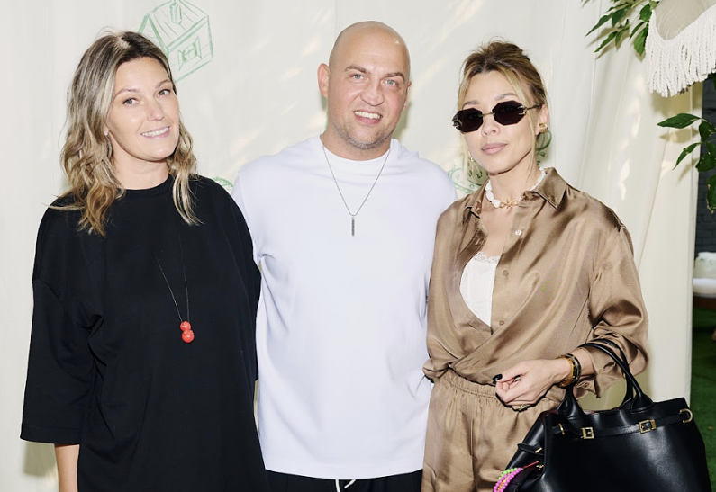 Эльвира Янковская, Мари Клетанина и другие на дне рождения бренда Rely