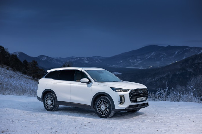 Компания Chery раскрыла комплектации нового кроссовера Tiggo 9