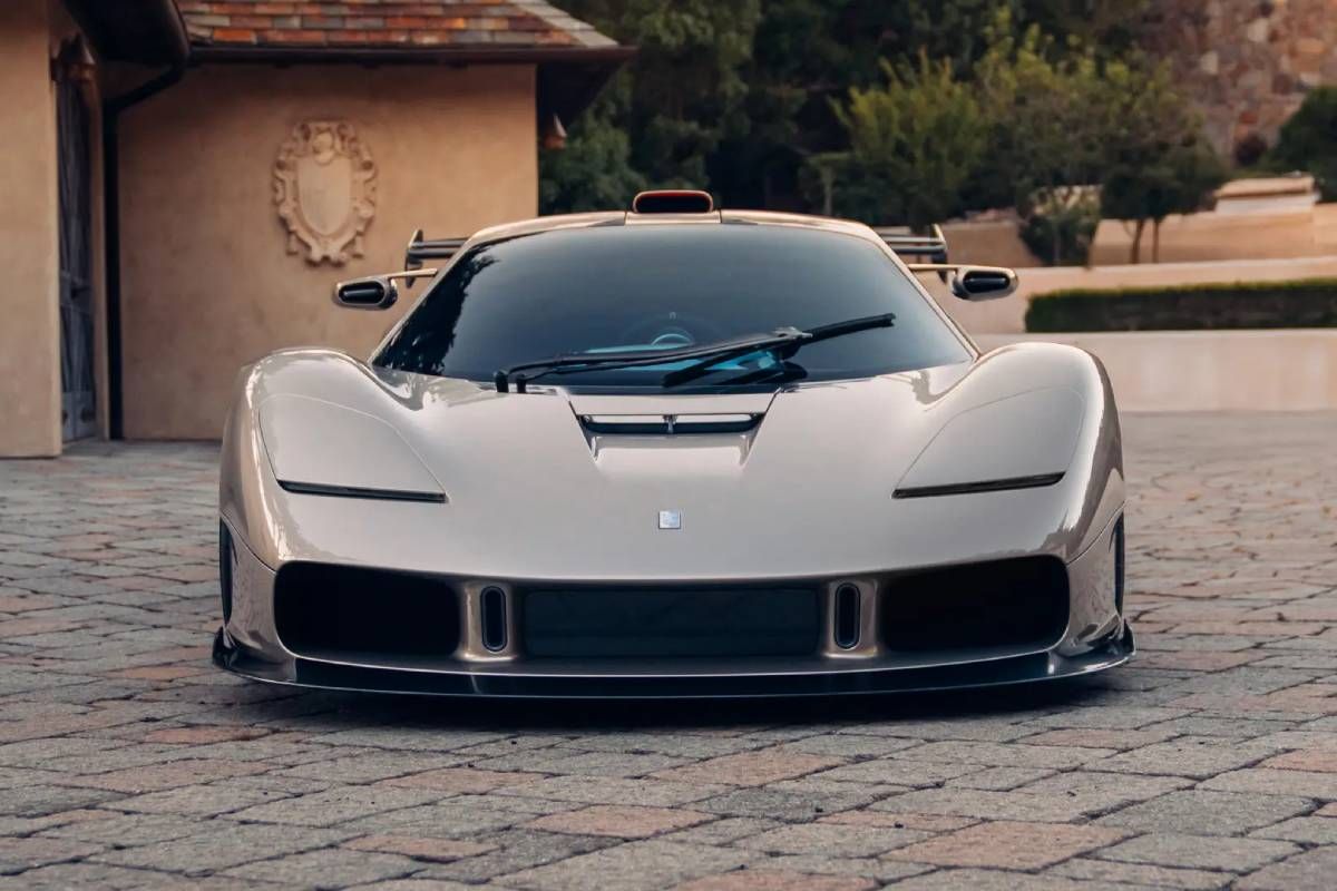 На аукционе Sotheby’s продали самый дорогой автомобиль в мире