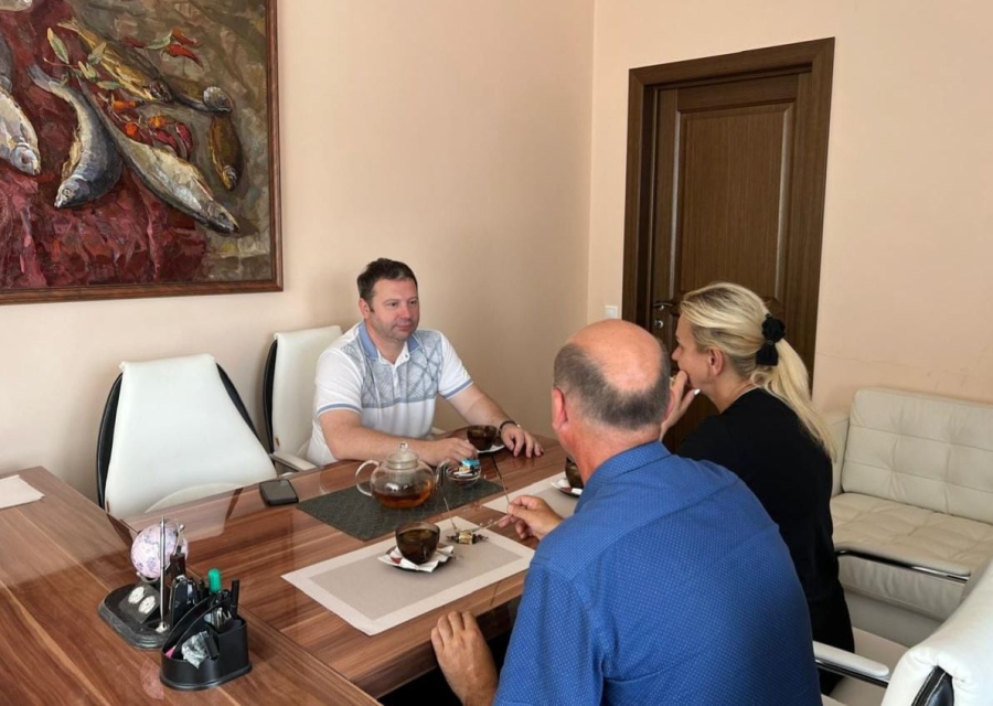 Служба по контракту