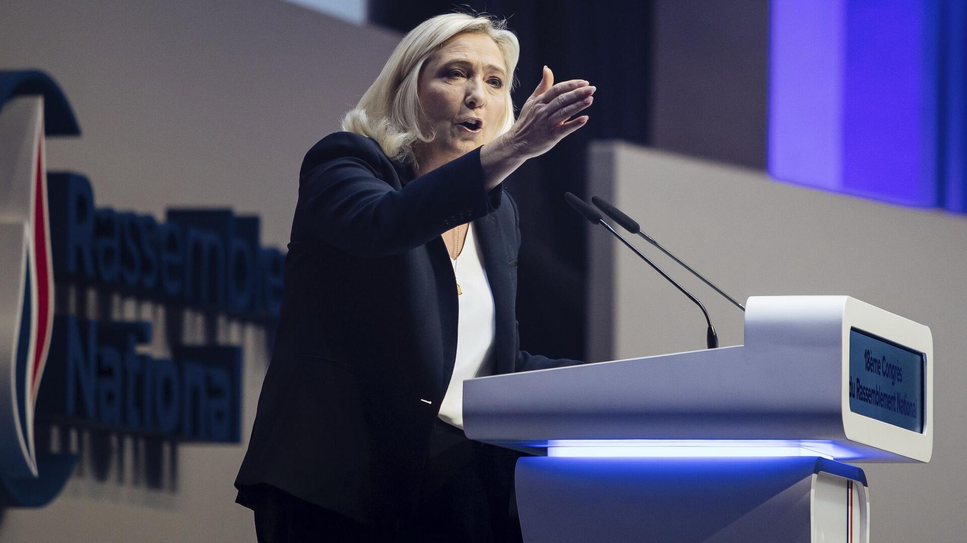Marine Le Pen - Sputnik Молдова, 1920, 01.04.2025