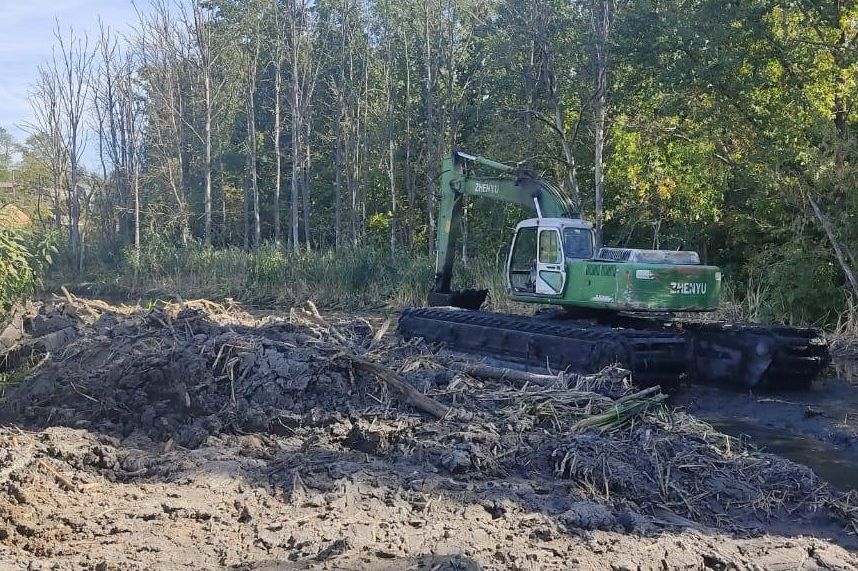 В рамках нацпроекта «Экология» продолжаются работы по расчистки балки Темерник