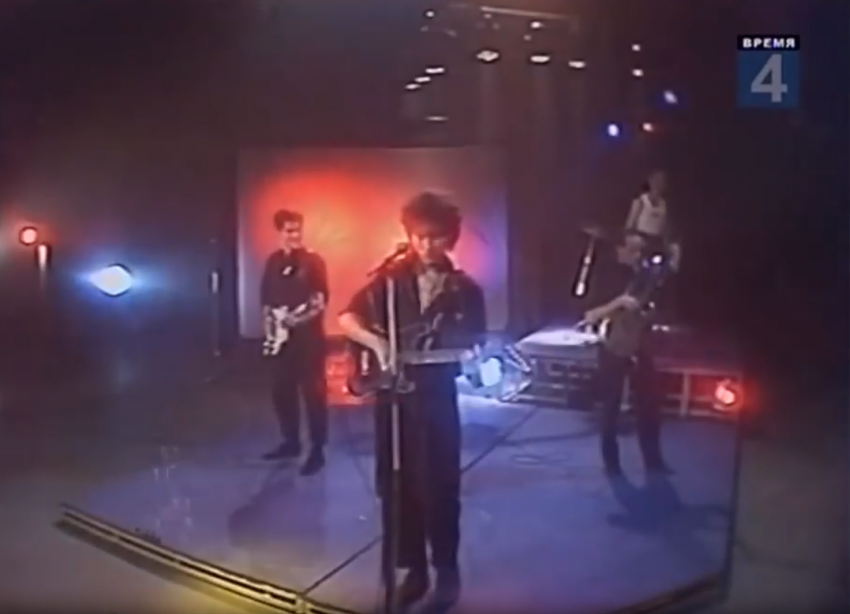 «Я бы отдал почку»: Виктор Цой и группа «Кино» чуть не лишились барабанщика в Волгограде