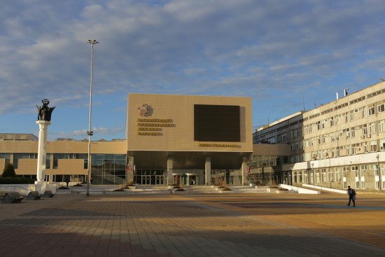 Рудн бюджетные места. Университет дружбы народов в Москве. Здание РУДН В Москве. РУДН главный корпус. РУДН – российский университет дружбы народов (ЮЗАО).