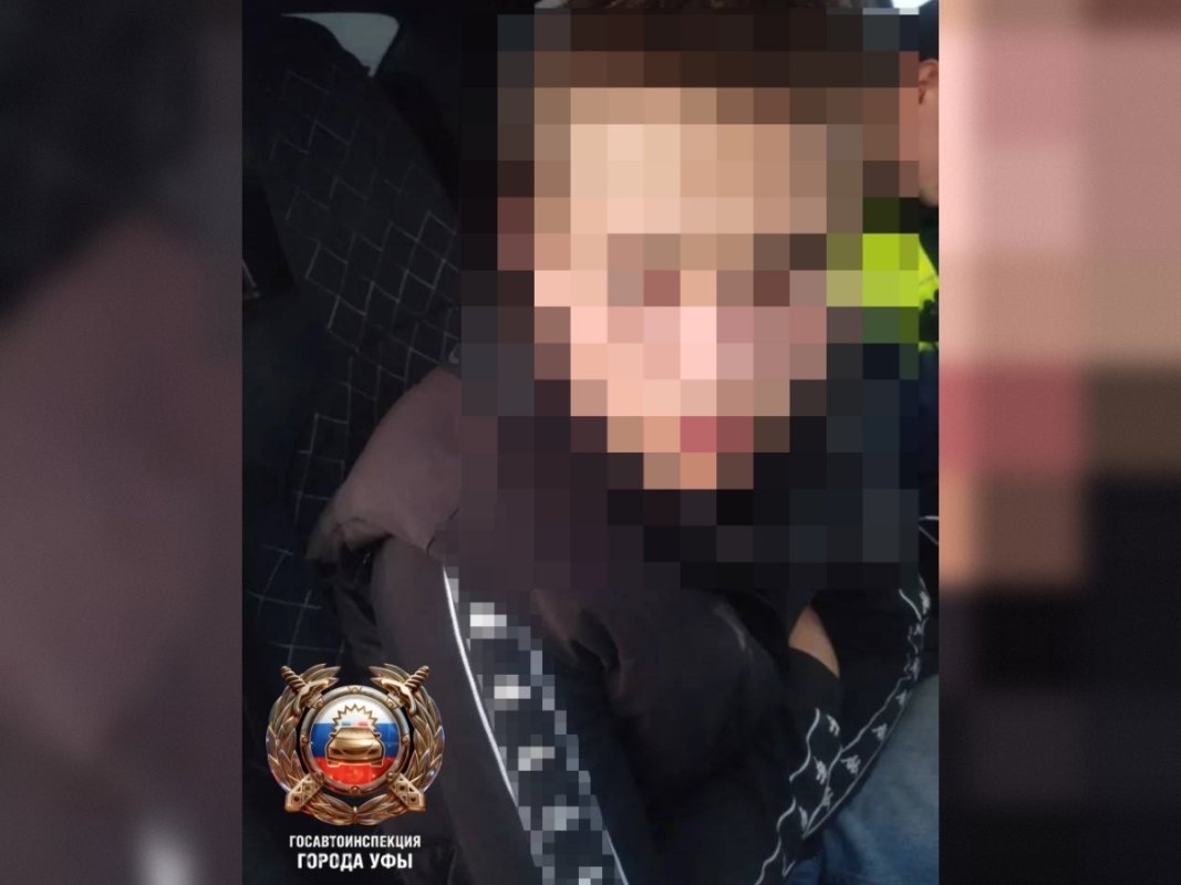 В Уфе сотрудники ДПС задержали пьяного девятиклассника за рулем ВАЗа