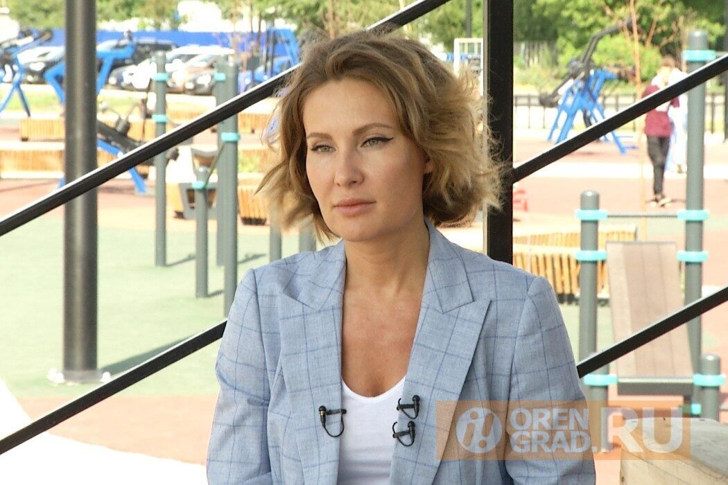 Опубликовано фото министра архитектуры Оренбуржья Ибрагимовой в наручниках АиФ О