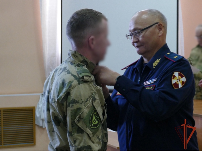 Награды за службу: Омский ОМОН Росгвардии отмечает 33-ю годовщину