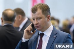 Василий Сизиков утвердил дресс-код для служащих