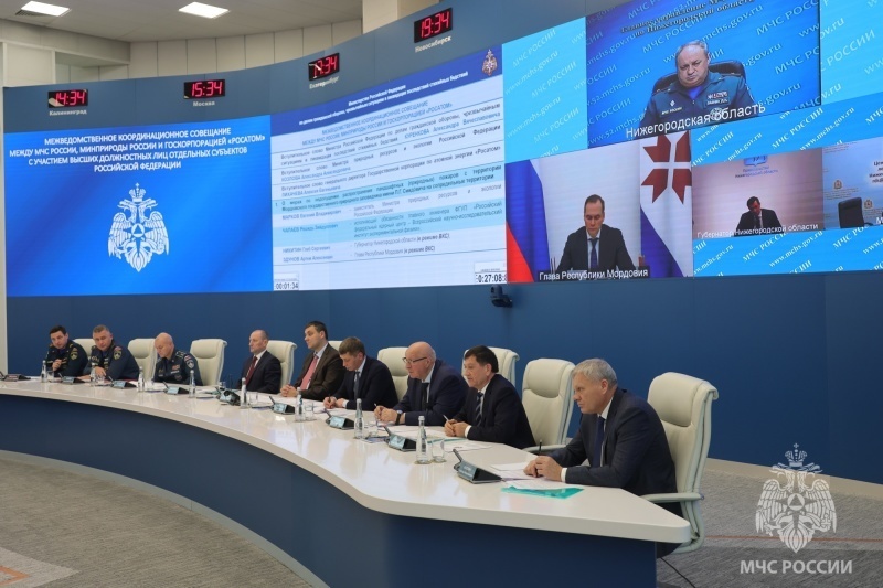 МЧС России и Минприроды поддерживают создание 100-метровых противопожарных полос между зданиями и лесными насаждениями