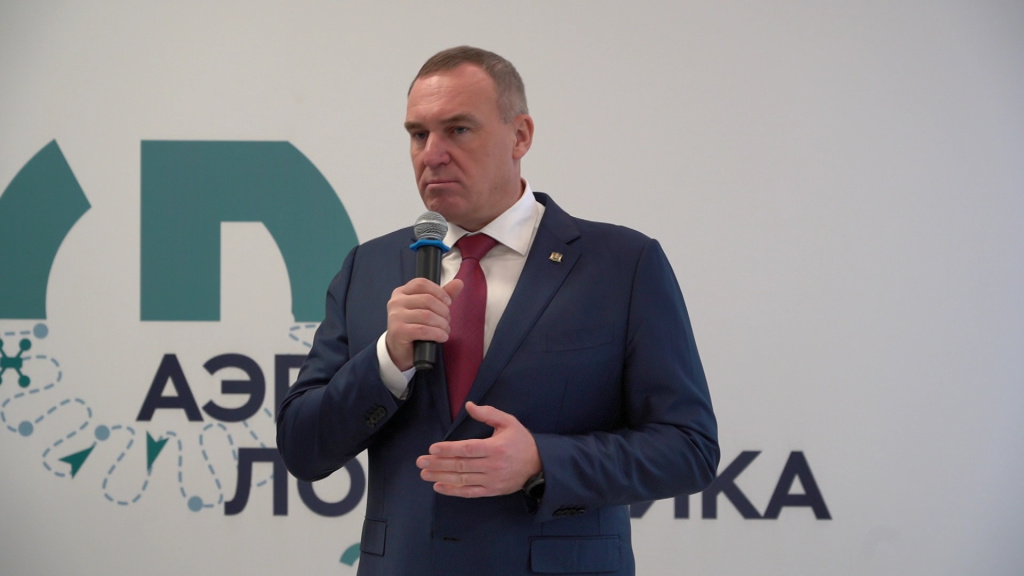 Кухарук.jpg
