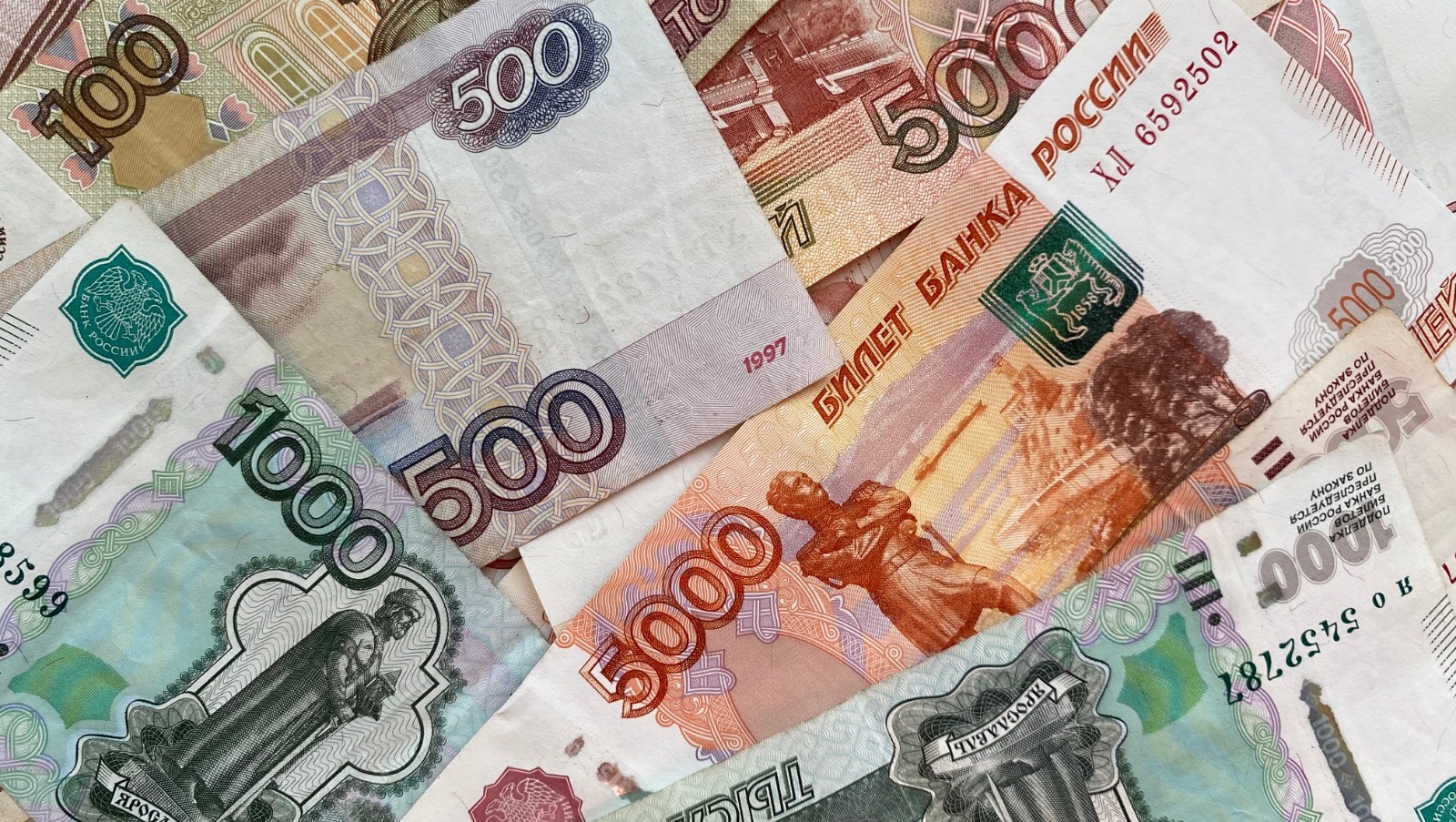 Детские пособия на ребенка до 18 лет. Единое пособие 50 процентов сумма. Выплаты на детей до 7 лет в 2021 году. Как посчитать среднедушевой доход для пособия. Выплаты на детей от 3х до 7 лет.