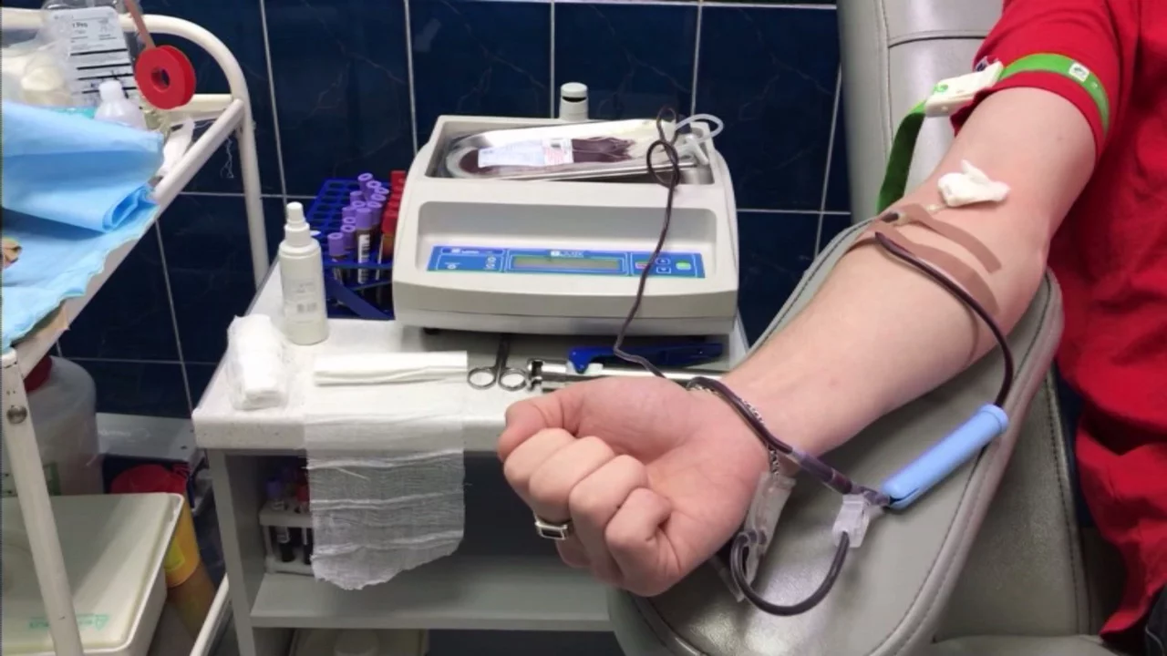 Доноров с отрицательным резус-фактором крови ищут в Челябинске