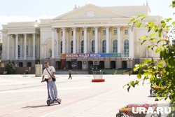 Актеры считают ремонт «несогласованным»