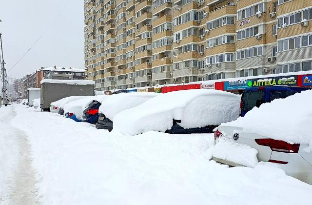 В новогоднюю ночь Москву накроет снегопад