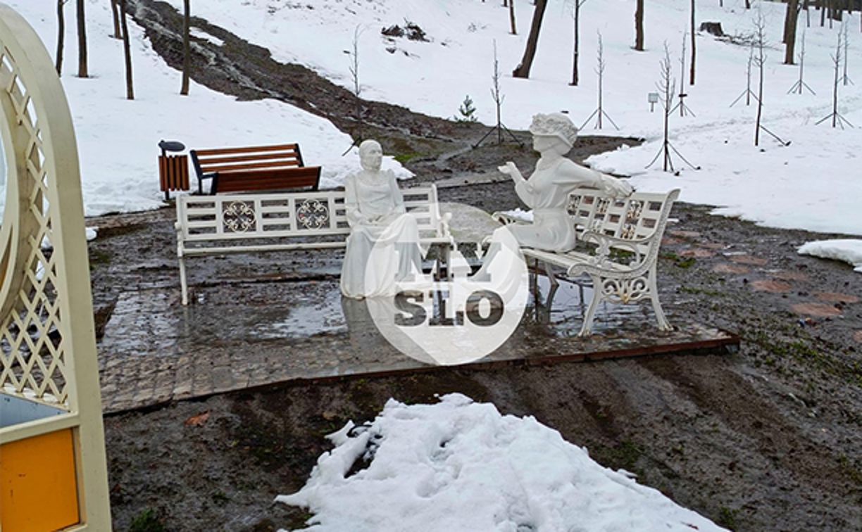 В Плавске городской парк утонул в канализационных стоках – видео