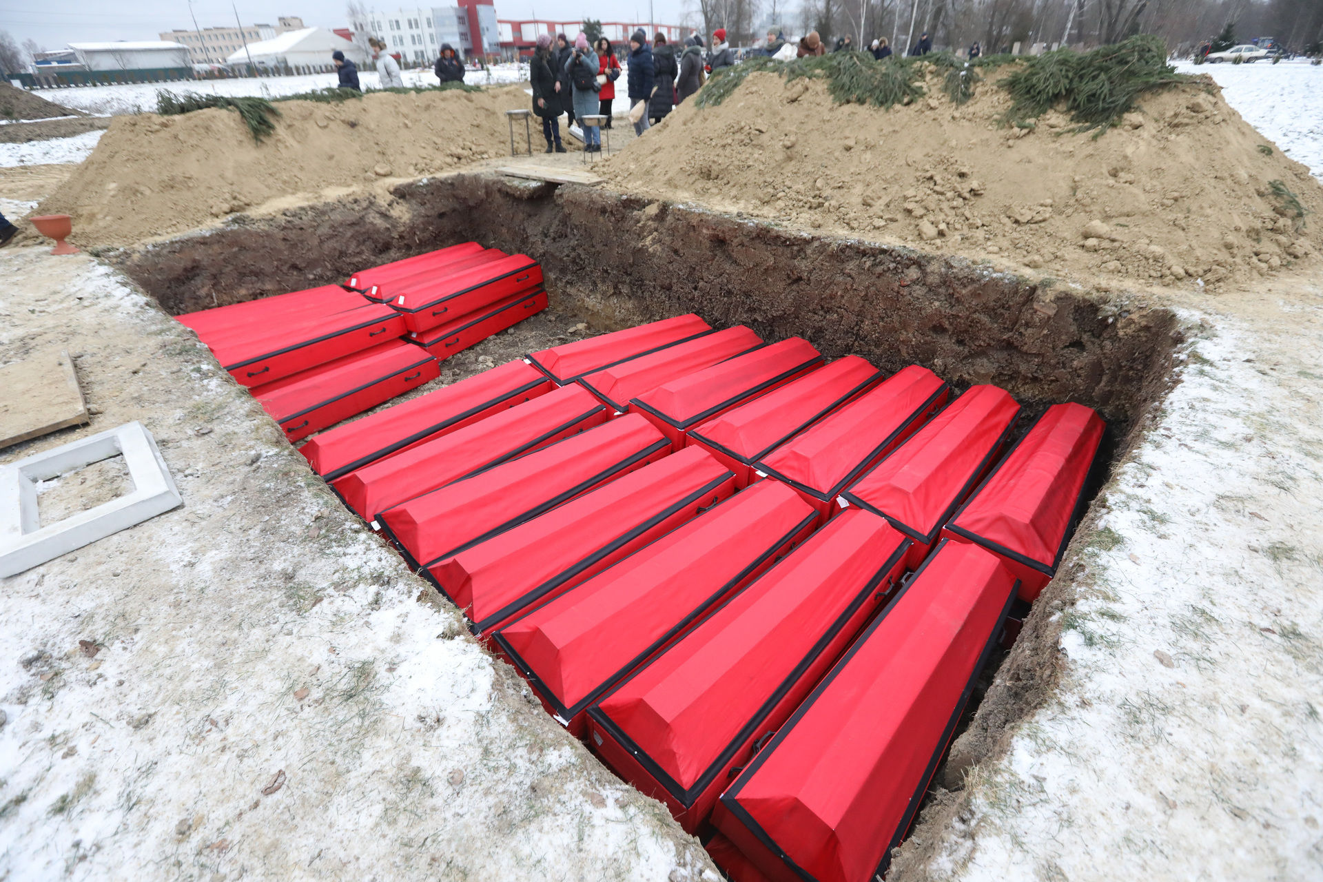 Жертвы 9 января санкт петербург что было. Петропавловская крепость гробы.