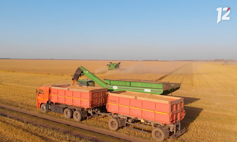 Николай Дрофа в рамках рабочего визита в Крутинский район посетил АО им.Кирова