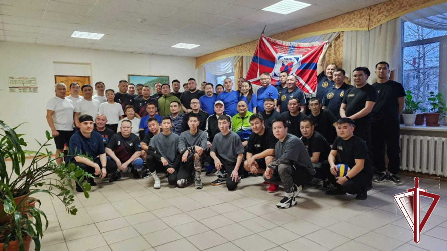  В Якутске среди частных охранных организаций состоялся товарищеский турнир по волейболу 