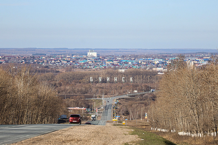 Сегодня расскажем, чем живет Буинский район, а также раскроем крупнейшие компании, которые поддерживают его бюджет и дают «пропитание» местным жителям