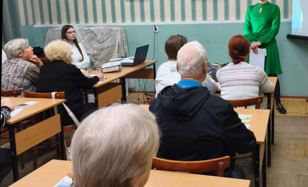 Кировчанам проводят уроки цифровой грамотности