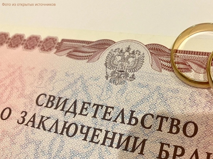 Жительница Великих Лук передумала разводиться через суд и сохранила брак