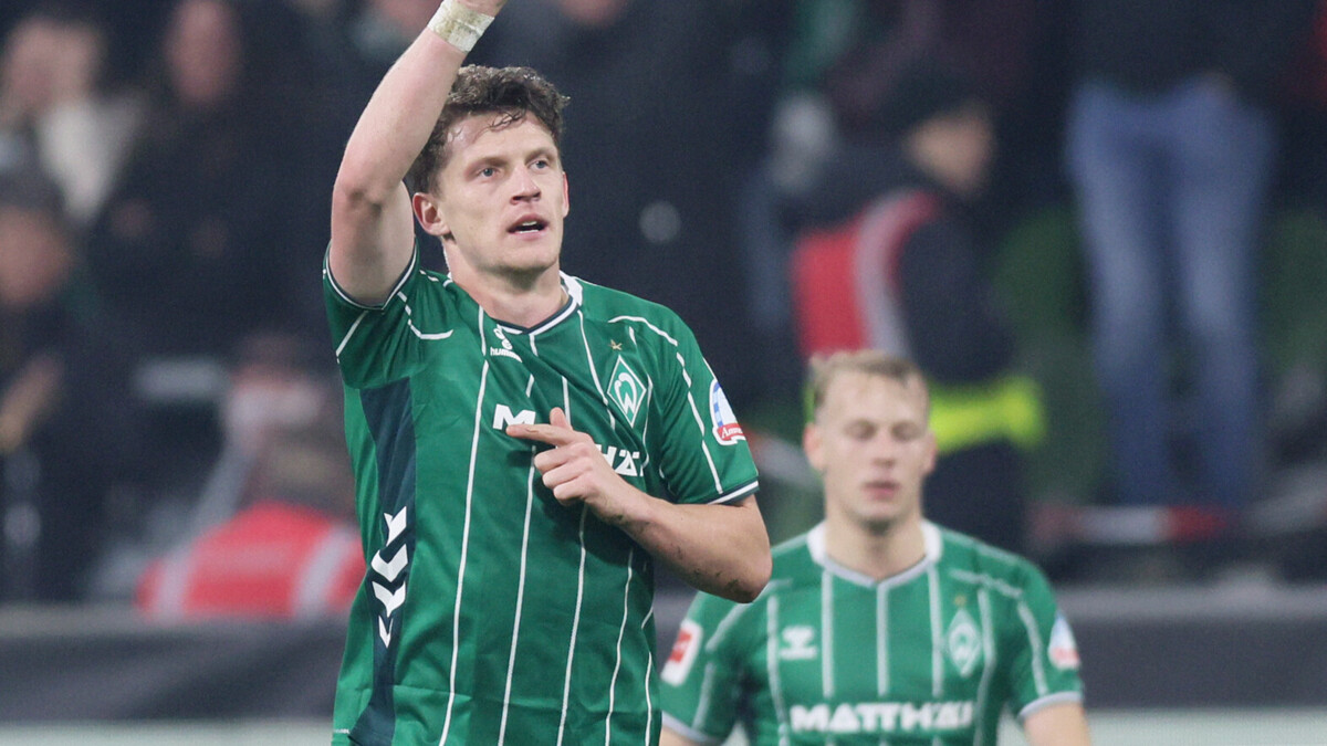 «Вердер» в компенсированное время вырвал победу в матче чемпионата Германии против «Вольфсбурга»