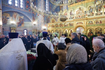 Андрей Воробьев выразил соболезнования родным и близким Александра Леонова