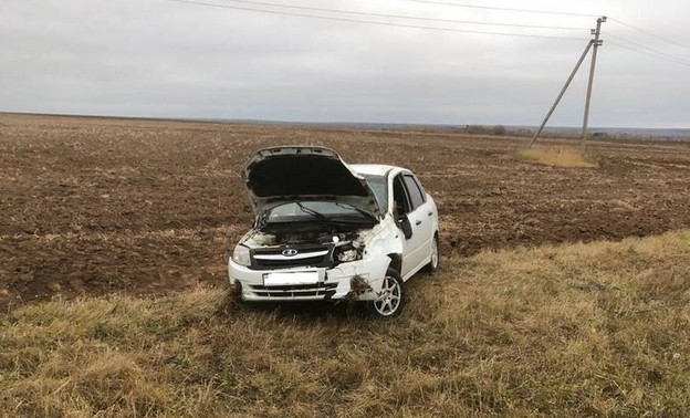 В Уржумском районе LADA Granta вылетела с дороги