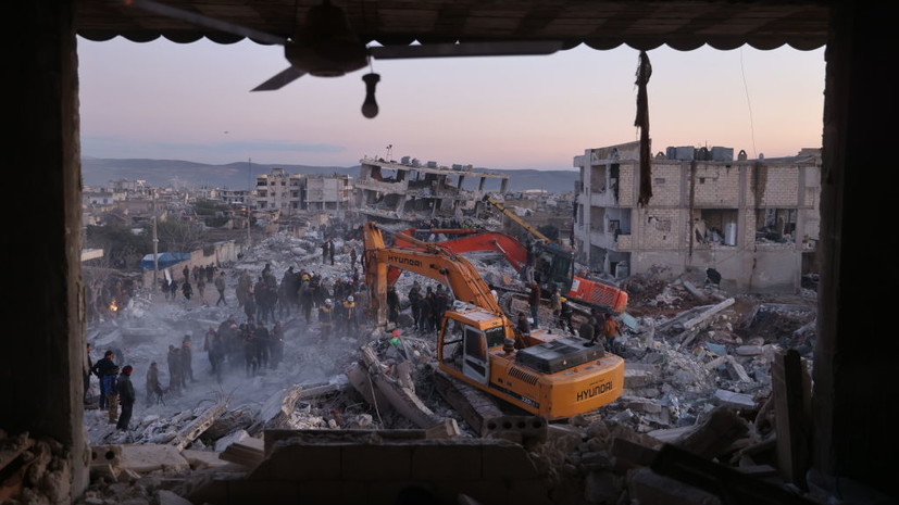 В Сирии в результате землетрясения полностью разрушено 276 зданий в четырёх провинциях