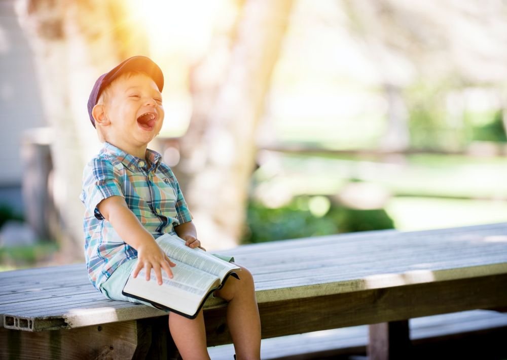 Худощавые люди кажутся детям более счастливыми