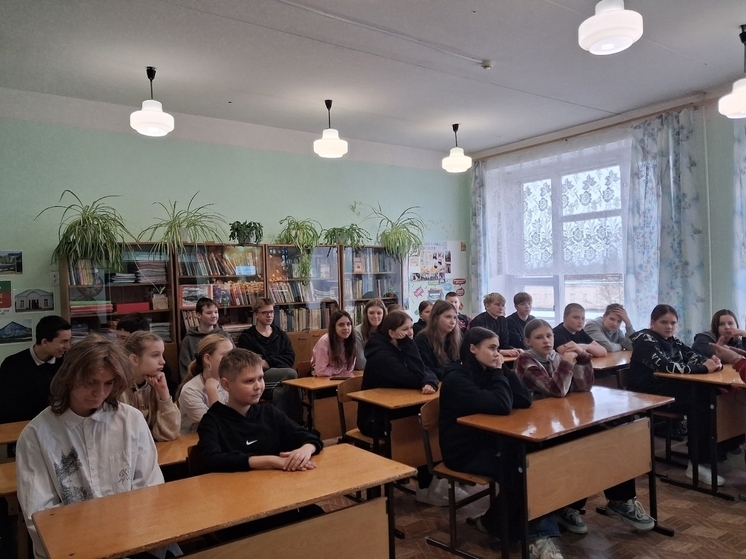 Профилактическую беседу о здоровом образе жизни провели для школьников в Пыталовском районе