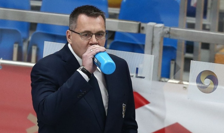 Бывший наставник сборной Казахстана отправлен в отставку