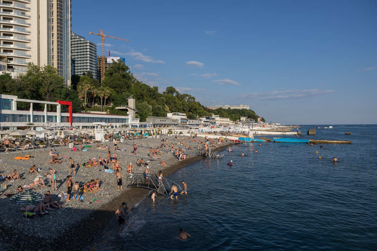 Море у берегов Кубани из-за «сгонного» ветра прогрелось больше, чем в Крыму