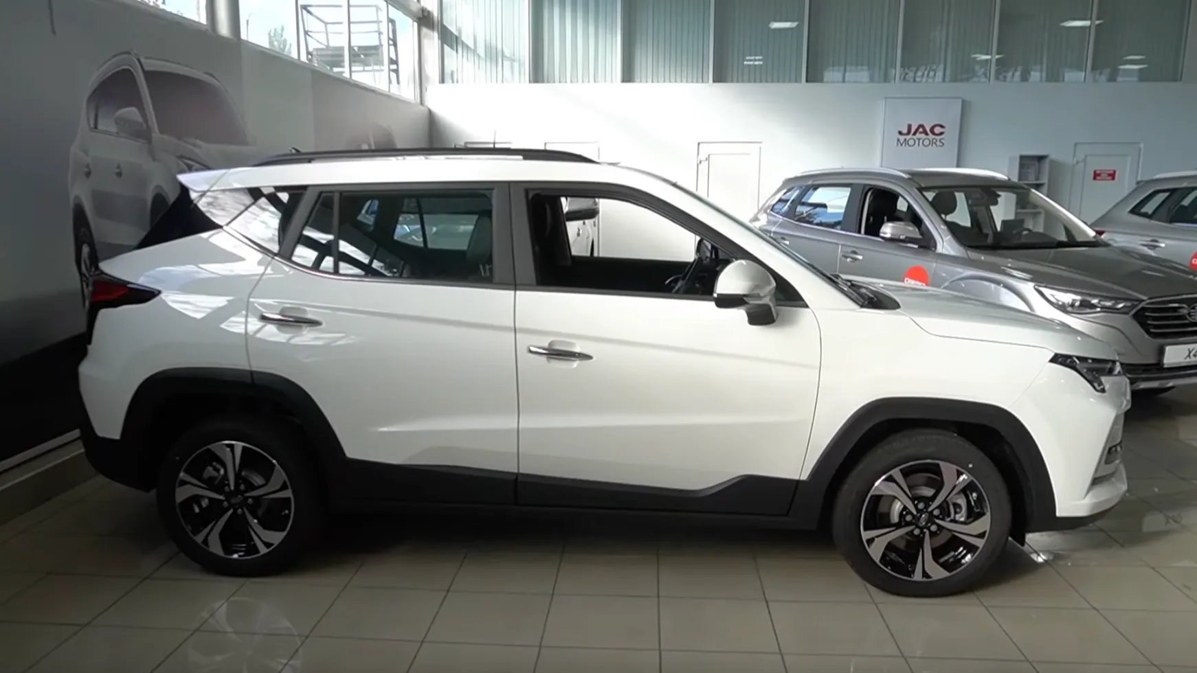 JAC js4 Москвич